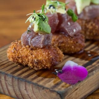 Causa Crocante de Tuna