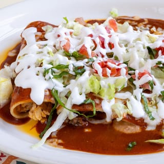 Enchiladas Supremas / Enchiladas Supreme