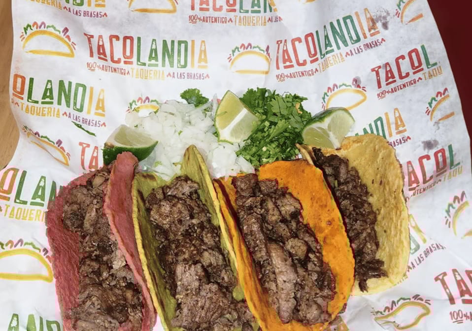 Tacos De Maíz / Corn Tacos.