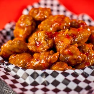 Boneless Wings (2 Lb)