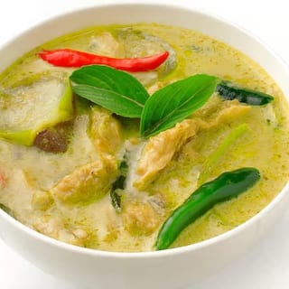 E12. Green Curry
