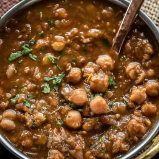L - PUNJABI CHOLE