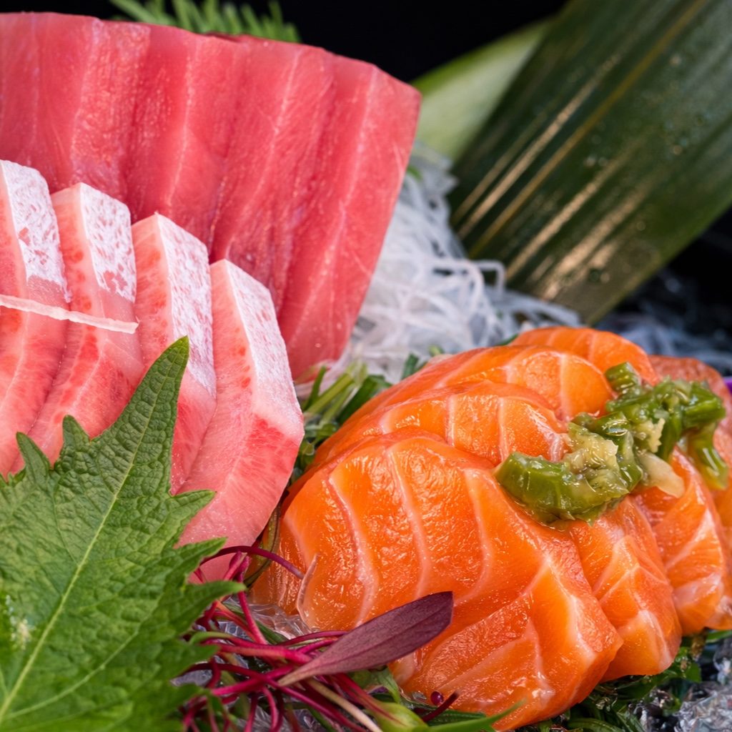 Sashimi Combo 12 Pieces.