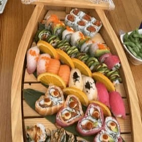 Large Sushi Boat.