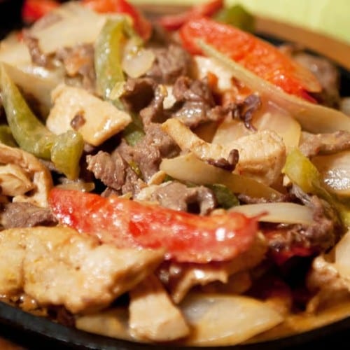 STEAK FAJITAS WITH CREAM SAUCE.