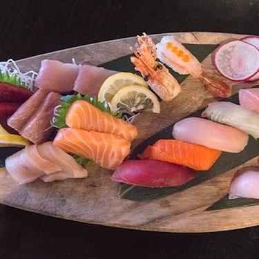 Sashimi&Nigiri Platter.