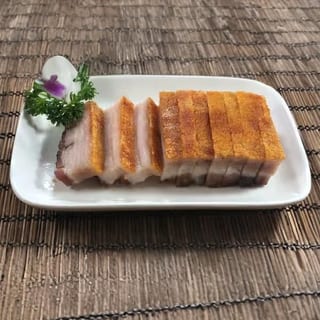 House Roasted Pork / 脆皮燒腩仔