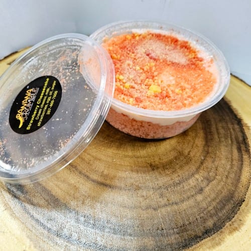 Strawberry Crumble Cheesecake.