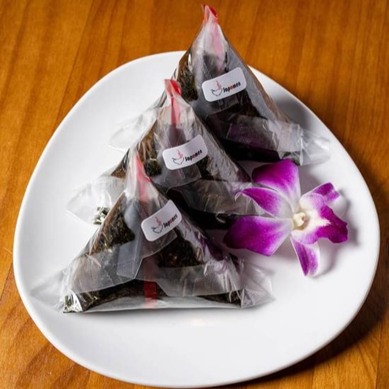 Nigiri: Fresh Sushi Delights