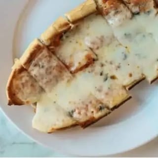 Garlic Bread with Mozzarella