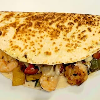 Quesadilla Fajitas Camarón