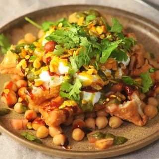 L- SAMOSA CHAAT