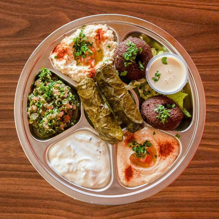 Delicious Wraps: A Mediterranean Twist