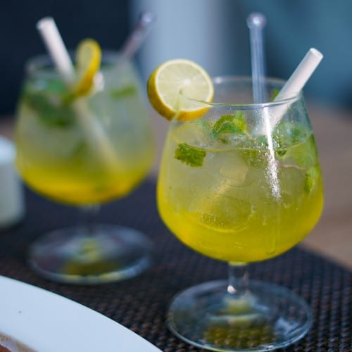 Hand Crafted Lemonade No Free Refills.