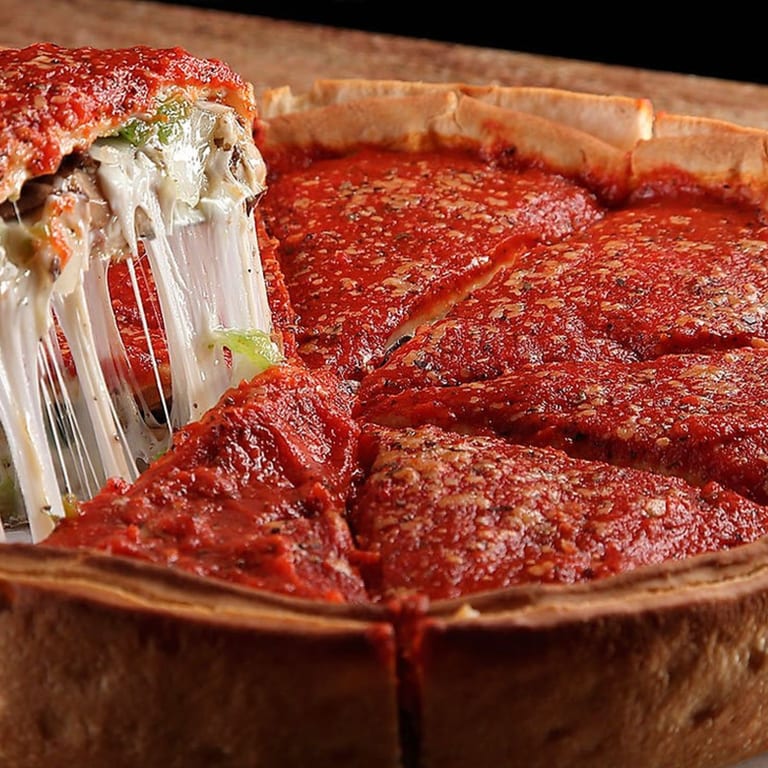 Ship a Pizza – Chicago’s Flavor, Anywhere🍕📦