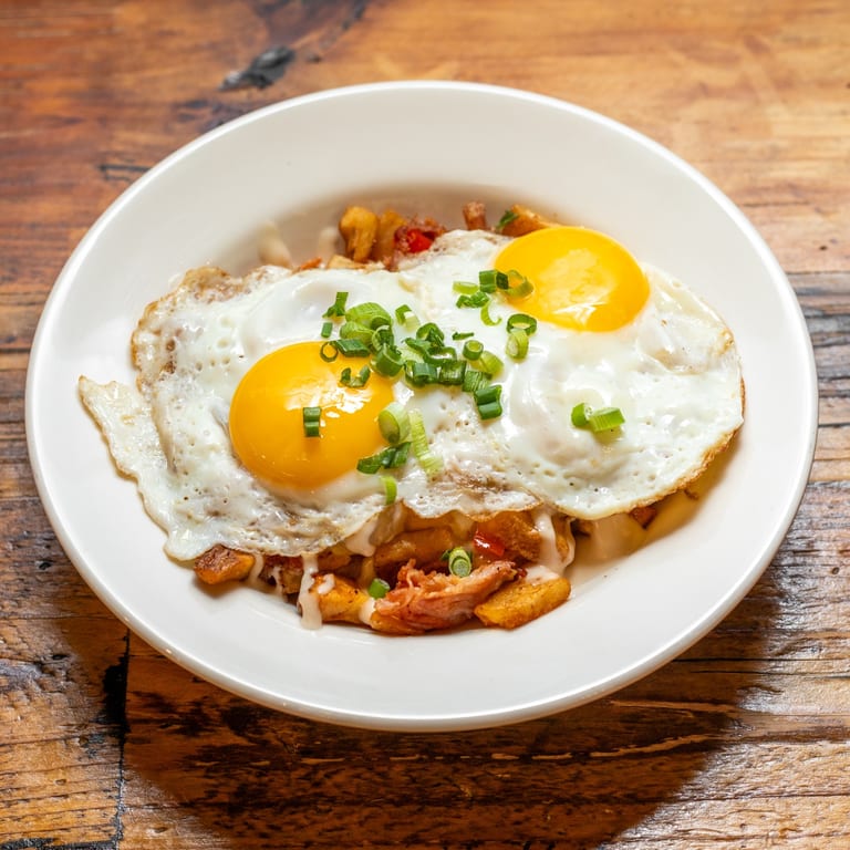 Delicious breakfast dishes 