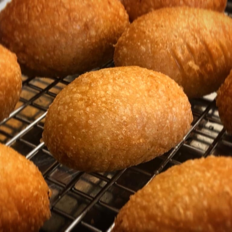 Island Dining Experience