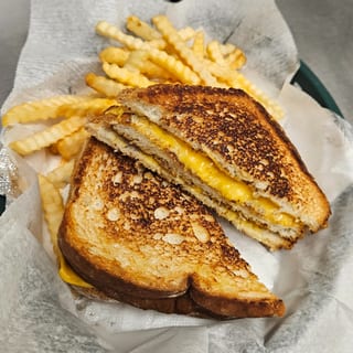 Triple Decker Grilled Cheese Sandwich