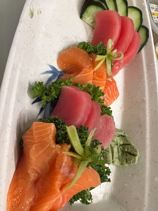 SASHIMI DINNER.