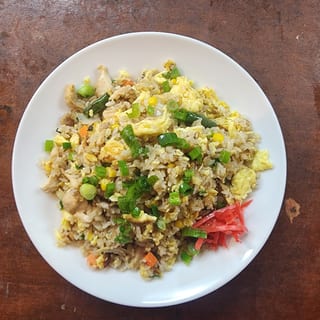 B14. Shrimp Fried Rice & Miso Soup
