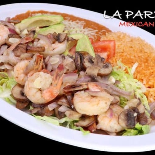 Camarones a El Mojo De Ajo.