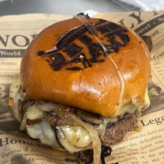 Ballfield Bacon Cheddar Burger