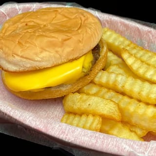 Kid's Cheeseburger