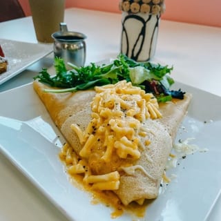 Mac & Cheese Crepe 🌶️ 