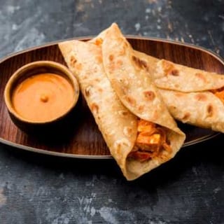 CHICKEN TIKKA NAAN