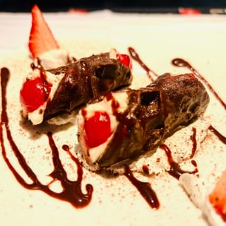 Mini Chocolate Cannoli