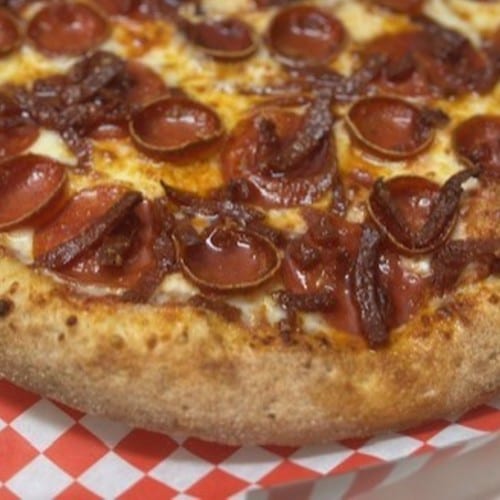 Extreme Pepperoni Pizza.