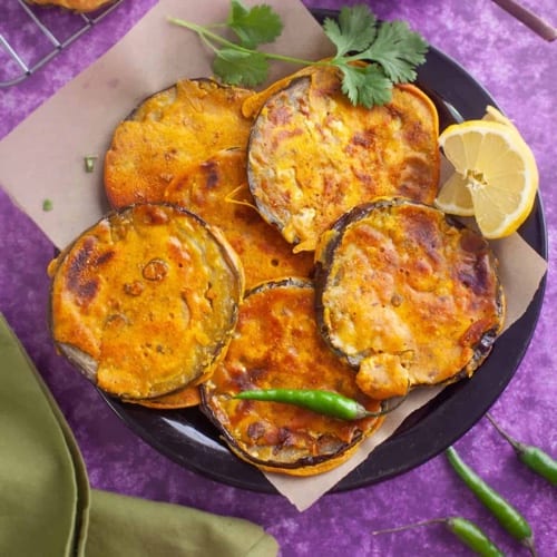 2. Vegetable Pakora.