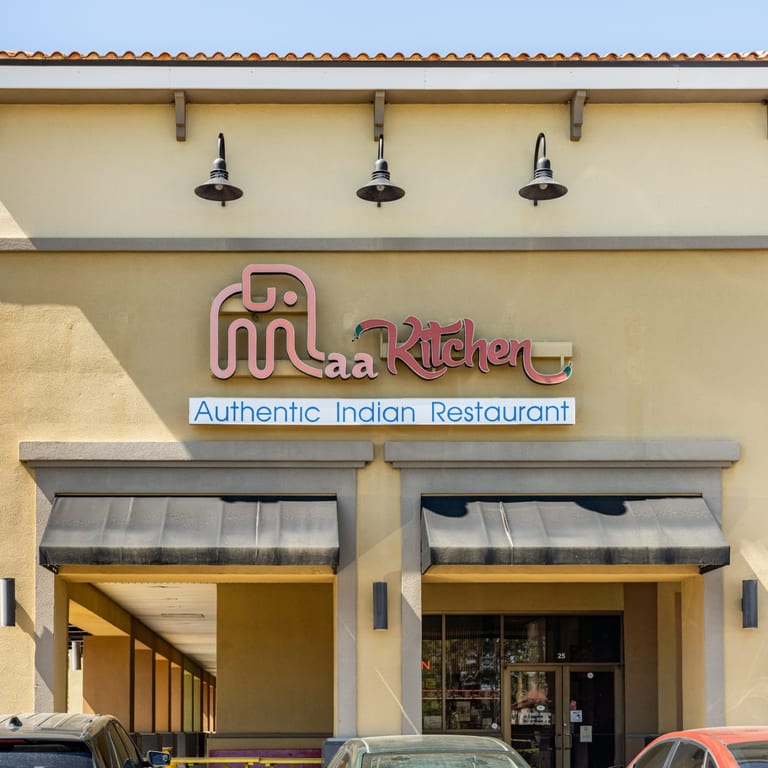 Welcome To Maa Kitchen