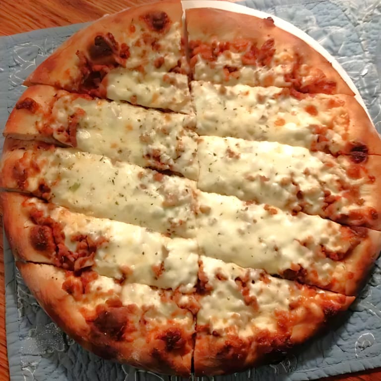 Handcrafted & Full of Flavor🍕