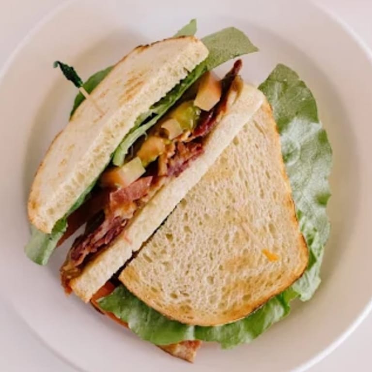 Java Classics BLT: A Toasted Delight