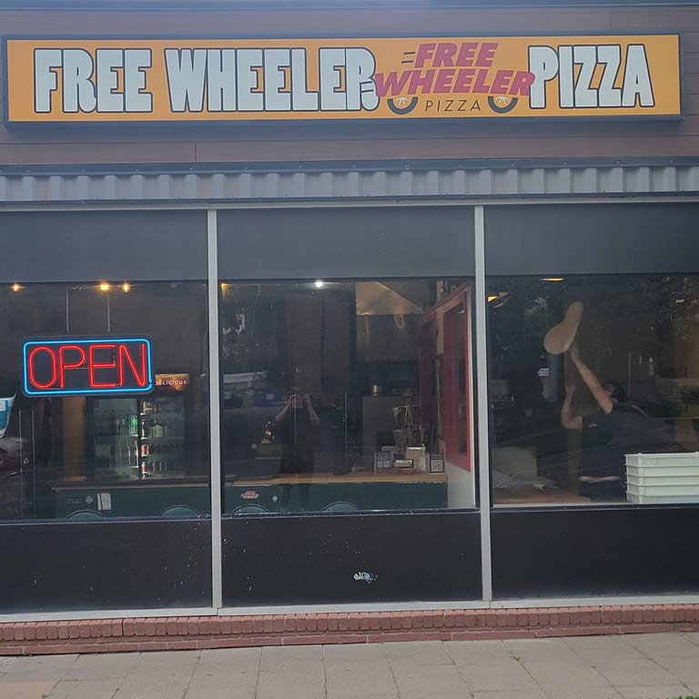 Welcome to Free Wheeler Pizza