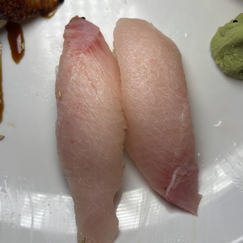 Yellow Tail (5pc).