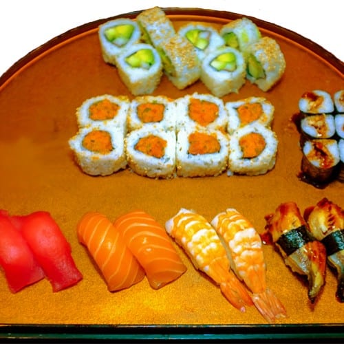 30 Piece Roll & Nigiri Combo.