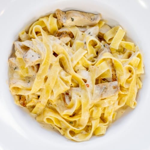 Chicken Alfredo Pasta.