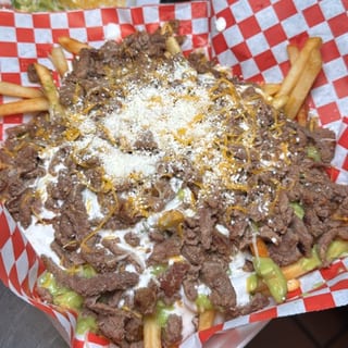 LG. Carne Asada Fries