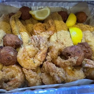 8 Catfish & 20 Jumbo Shrimp