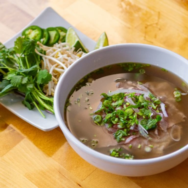 Delicious Dinner Options at Our Vietnamese Restaurant