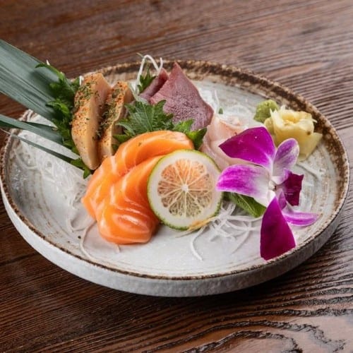 Smoke Salmon Sashimi.