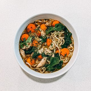 P17. Chicken, Vegetables Noodle Soup (GA,Rau)