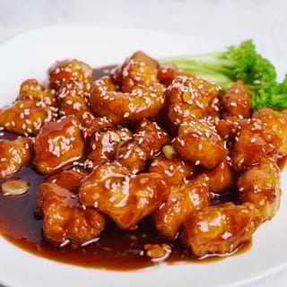 Sesame Chicken lunch 芝麻鸡 Almuerzo de pollo con sésamo