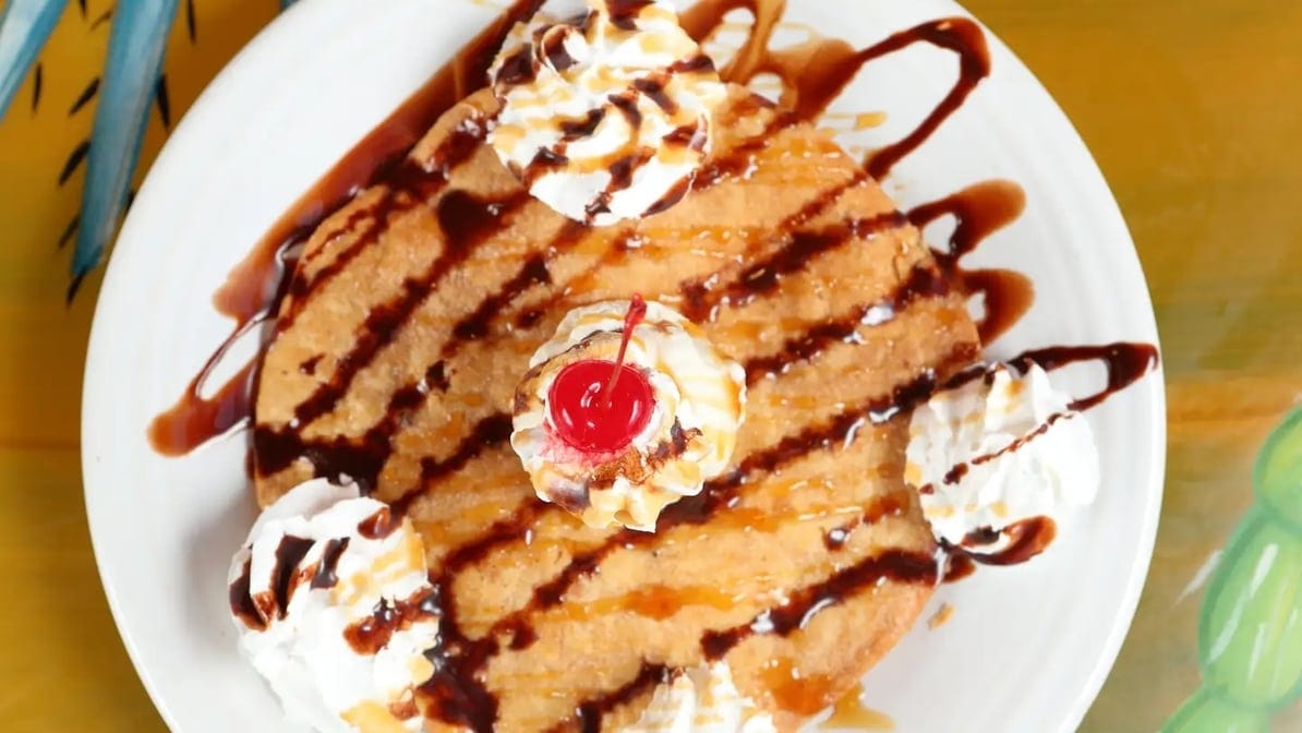 Sopapilla with Ice Cream.