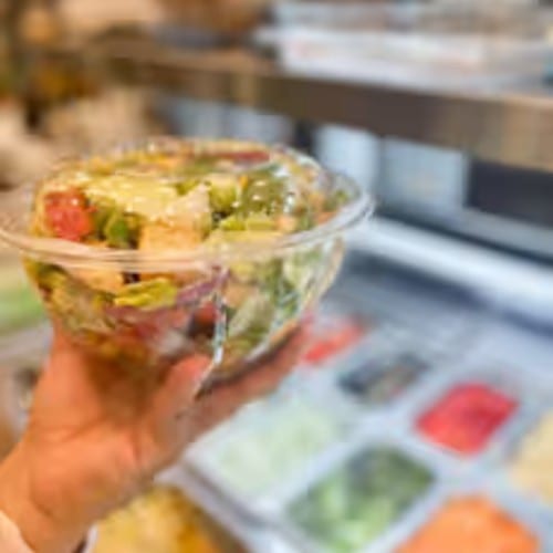 Salad with 8 Toppings.