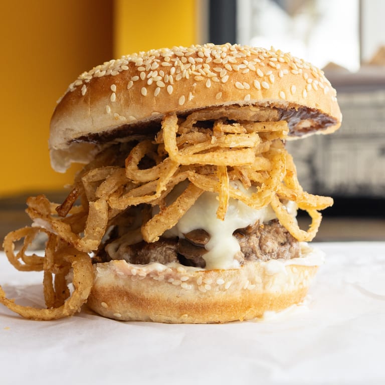 Fast Food Delivery: Burgers, Fried Chicken, Hot Dogs