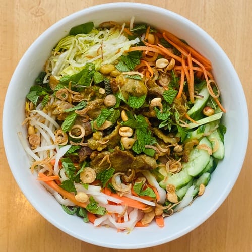 Grilled Sliced Pork Vermicelli.