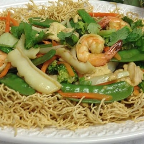 T10. Seafood Fried Egg Noodle w/ Veggies (MXD HS).